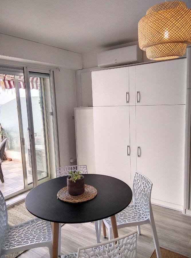 Constellation Appartement Juan-les-Pins Buitenkant foto