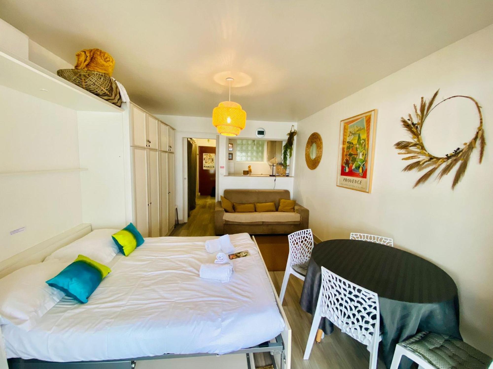 Constellation Appartement Juan-les-Pins Buitenkant foto